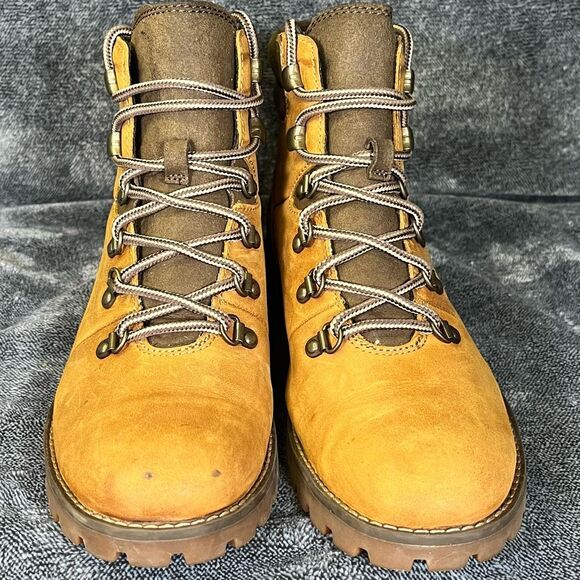 Timberland women boot sz 7 - Picture 4 of 7